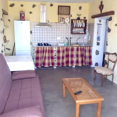 House With 2 Bedrooms In Mancha Blanca, With Wonderful Mountain View, Furnish... Apartamento *